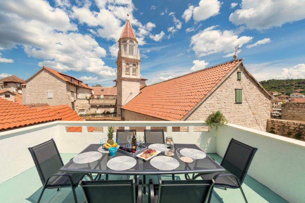 Stonehouse Lino For 6 With Sea View Apartma Trogir