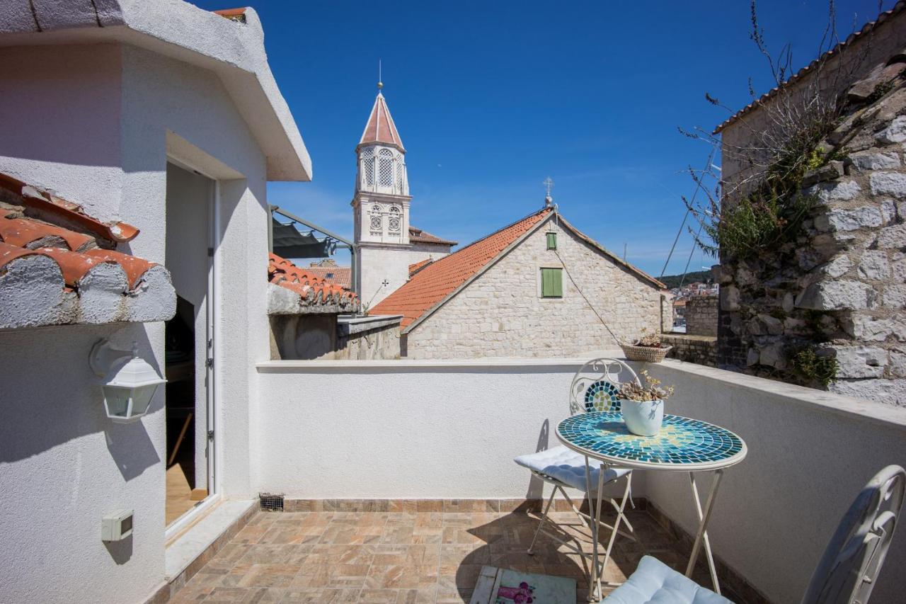 Stonehouse Lino For 6 With Sea View Trogir